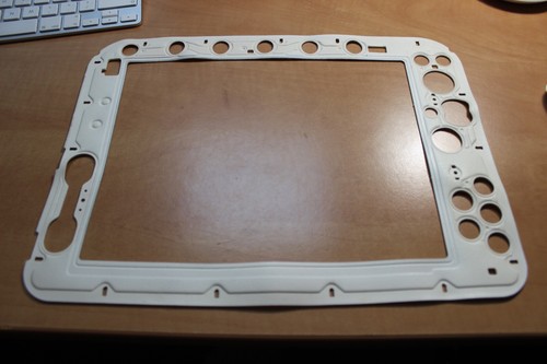Raymarine e120 screen gasket - screen,