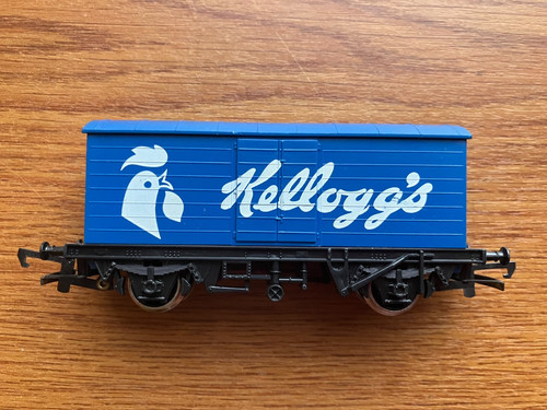 Hornby r222 kelloggs long - hornby,