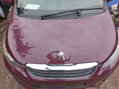 Peugeot 108 bonnet red - peugeot, in