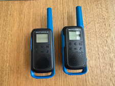 Motorola  T62 Walkie Talkie x2