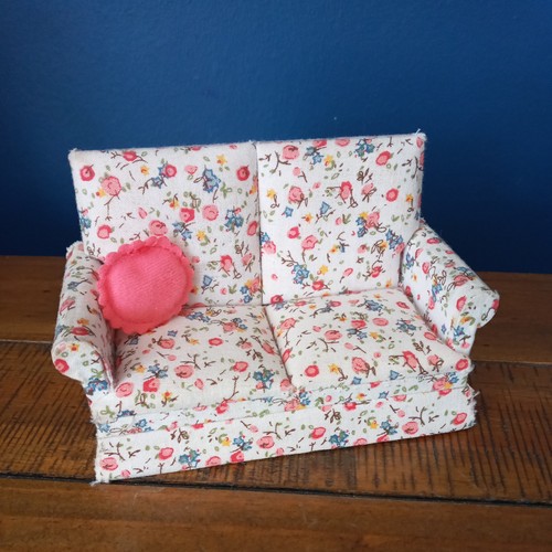 Hickleton interiors dolls - 1:12,