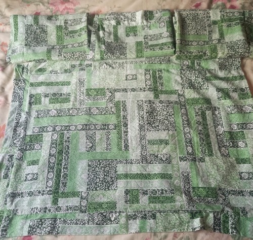 Vintage 1970s green flower - vintage,