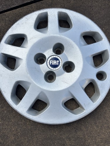 Fiat punto wheel trim - 14", hub