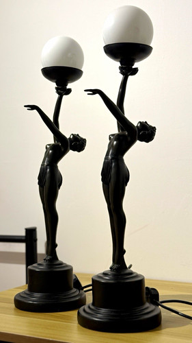 Widdop art deco lady figurine - art,