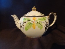 VINTAGE SADLER CUBE TEAPOT 1
