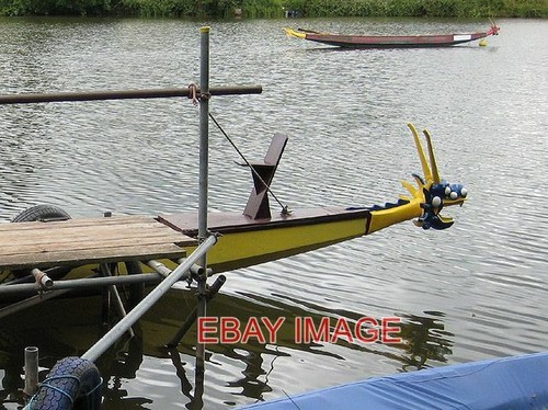 Photo dragon boats on - ,