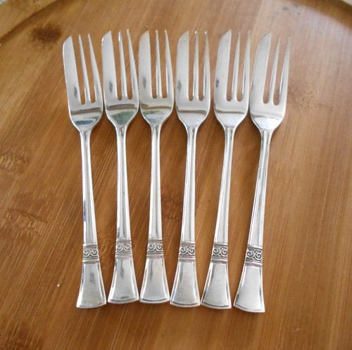 Vintage set six - six, angora