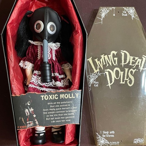 Living dead dolls - dead, series