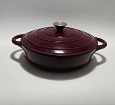 Barbary & Oak Shallow Cast Iron Casserole Dish Pan 28cm, Bordeaux Red 