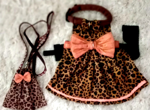 Small dog harness - small, step