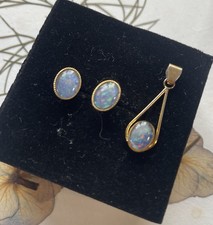 Vintage Opal  Doublet Gold Plated Set, Inc. pair of Stud Earrings and Pendant.