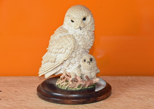 Country artists resin snowy - country,