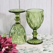 Set of 2 4 6 Embossed Wine