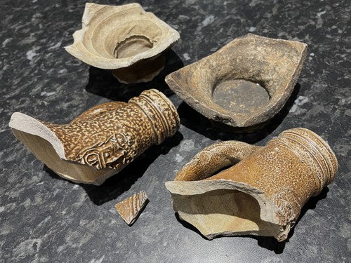Large parts 1600s - large, of