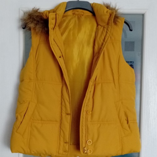 Yellow hooded padded - hooded,