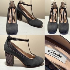 NWOB CLARKS Grey Suede GABRIEL MYTH Block Heel T BAR Shoes UK 5 D Party BUSINESS