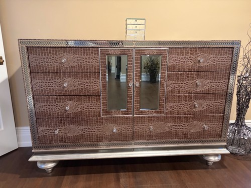 Moving sale luxury - sale-,