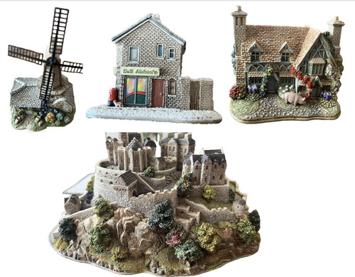 Selection lilliput lane - of,