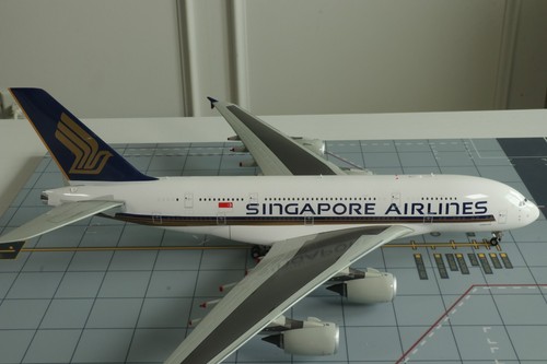 200 singapore airlines a380 - 1/200,