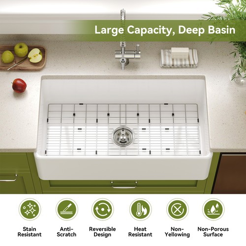 Horow white farmhouse - farmhouse, sink