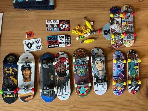 Tech deck finger board - tech,