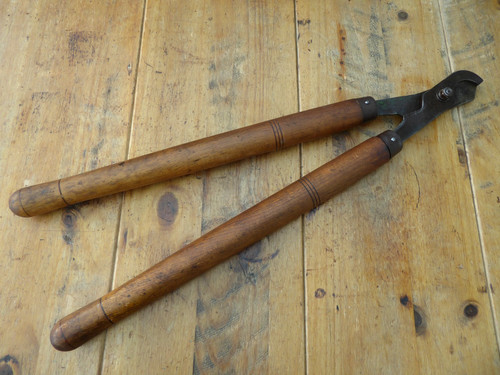 Vintage garden loppers long - vintage, loppers,
