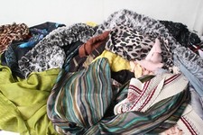5KG Womens Mixed Scarf Job Lot