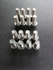 Long Ford V8 Manifold bolts -
