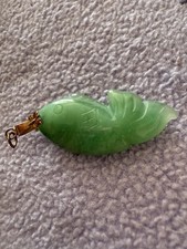 LOVELY NICE SMALL GREEN JADE FISH PENDANT