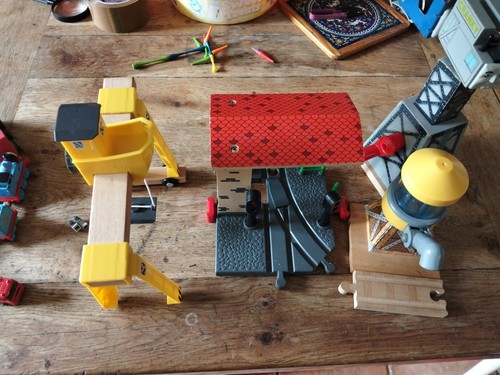 Wooden railway cranes - railway, water
