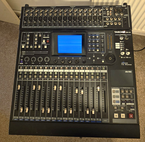 Tascam 32 channel - tascam, dm-24