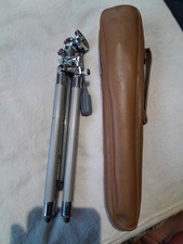 Velbon Deluxe Camera Tripod & Case