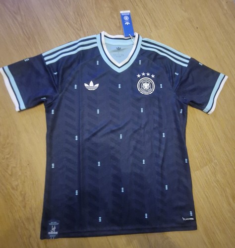 New genuine large adidas - new,