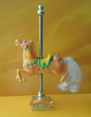 Vintage matchbox carousel - matchbox,