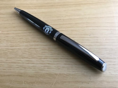 Manchester united pen - manchester,