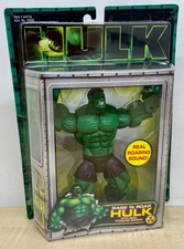 Marvel - Rage 'N Roar Hulk action figure - Vintage 2003 **Brand New**
