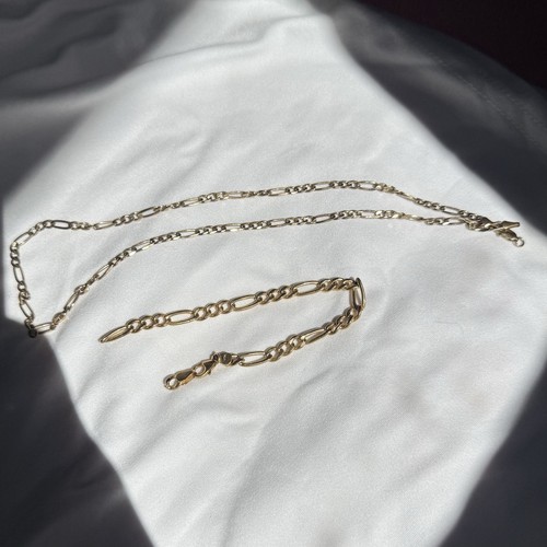 Solid 9ct yellow gold - 9ct, figaro