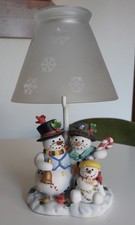 PartyLite P7866 Snowman Snowbell Family Tealight Lamp w/Snowflake Lamp Shade