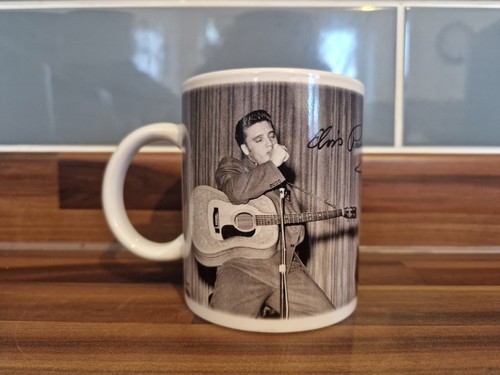 Elvis presley half moon - presley,