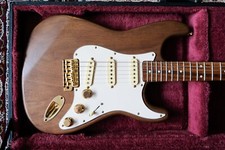 Custom Stratocaster With American Fender Parts Walnut & Gold