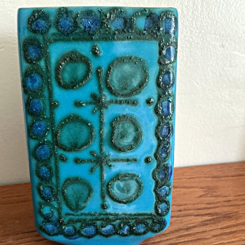 Mid century modern 1960s - mid-century,