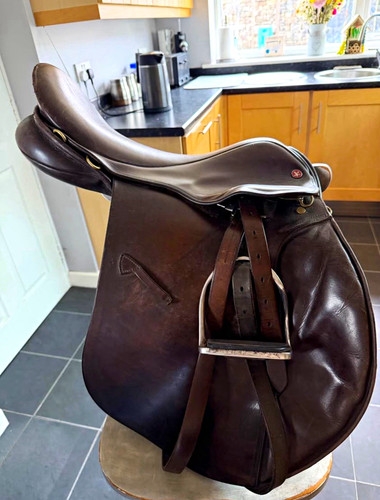 Brown leather all - 17.5”,
