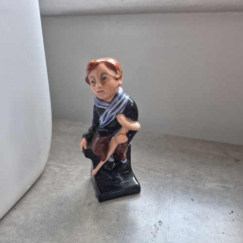 Royal doulton small figure - royal,