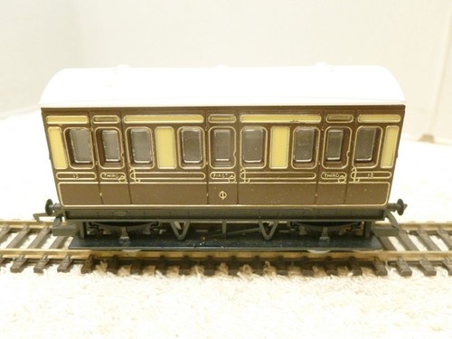 Hornby r213 gwr - gwr, coach