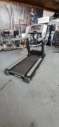 Serviced life fitness 95ti - ,