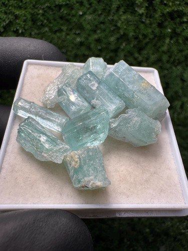 Rare aquamarine lot 10 - rare,