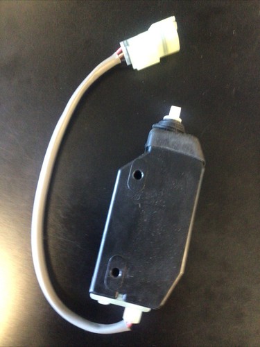Land rover genuine actuator - land,