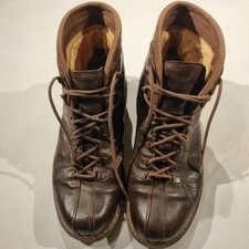 Oliver Sweeney Tenzing Brown