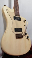 AXL GUITARS AZ-820 Used Alder