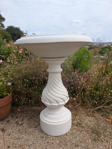 Haddonstone georgian bird bath - haddonstone,